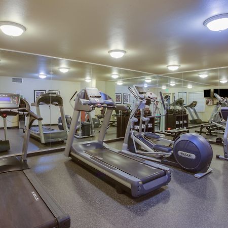 Staybridge Suites Corning By Ihg Εξωτερικό φωτογραφία