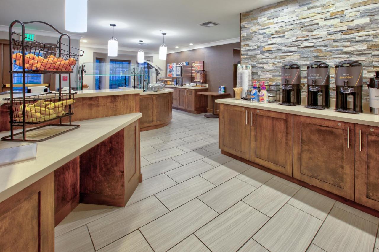 Staybridge Suites Corning By Ihg Εξωτερικό φωτογραφία